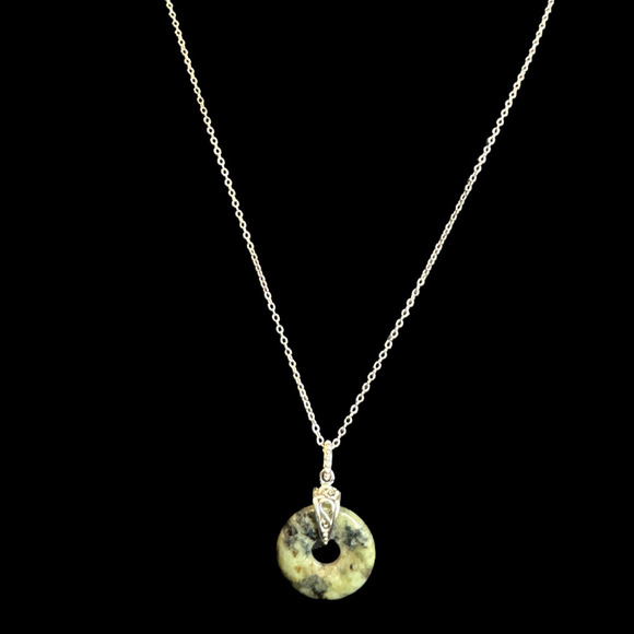 Sterling Green Open Round Stone Pendant Necklace - Picture 2 of 7